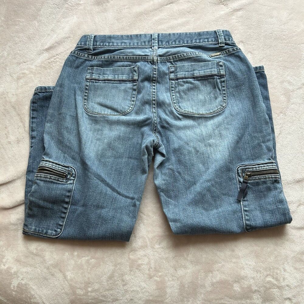 Y2k low rise capris/ cargo capris - Picture 3 of 6